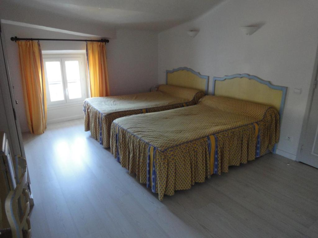 Hotel Du Bosquet Pegomas Bilik gambar