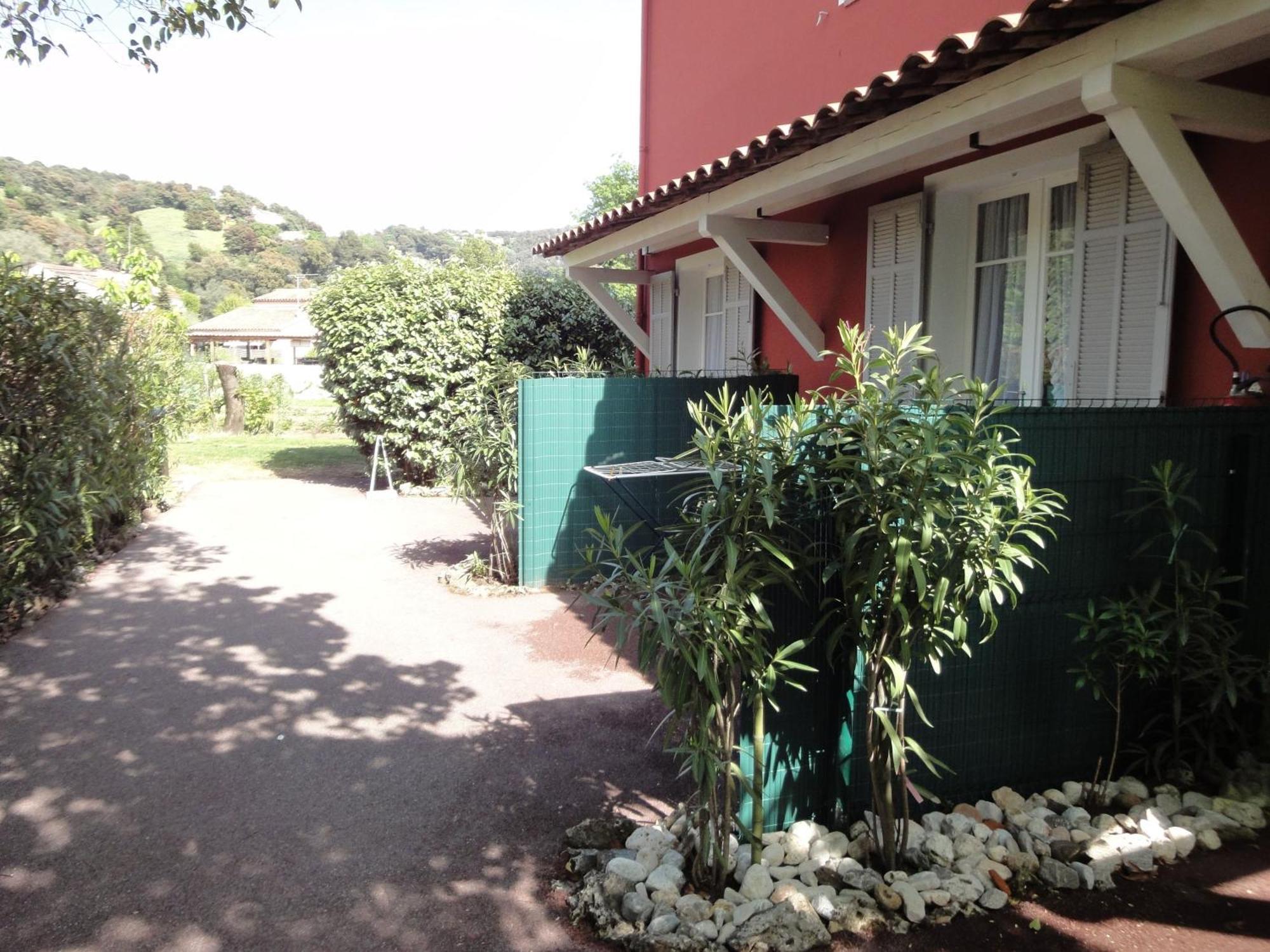 Hotel Du Bosquet Pegomas Luaran gambar
