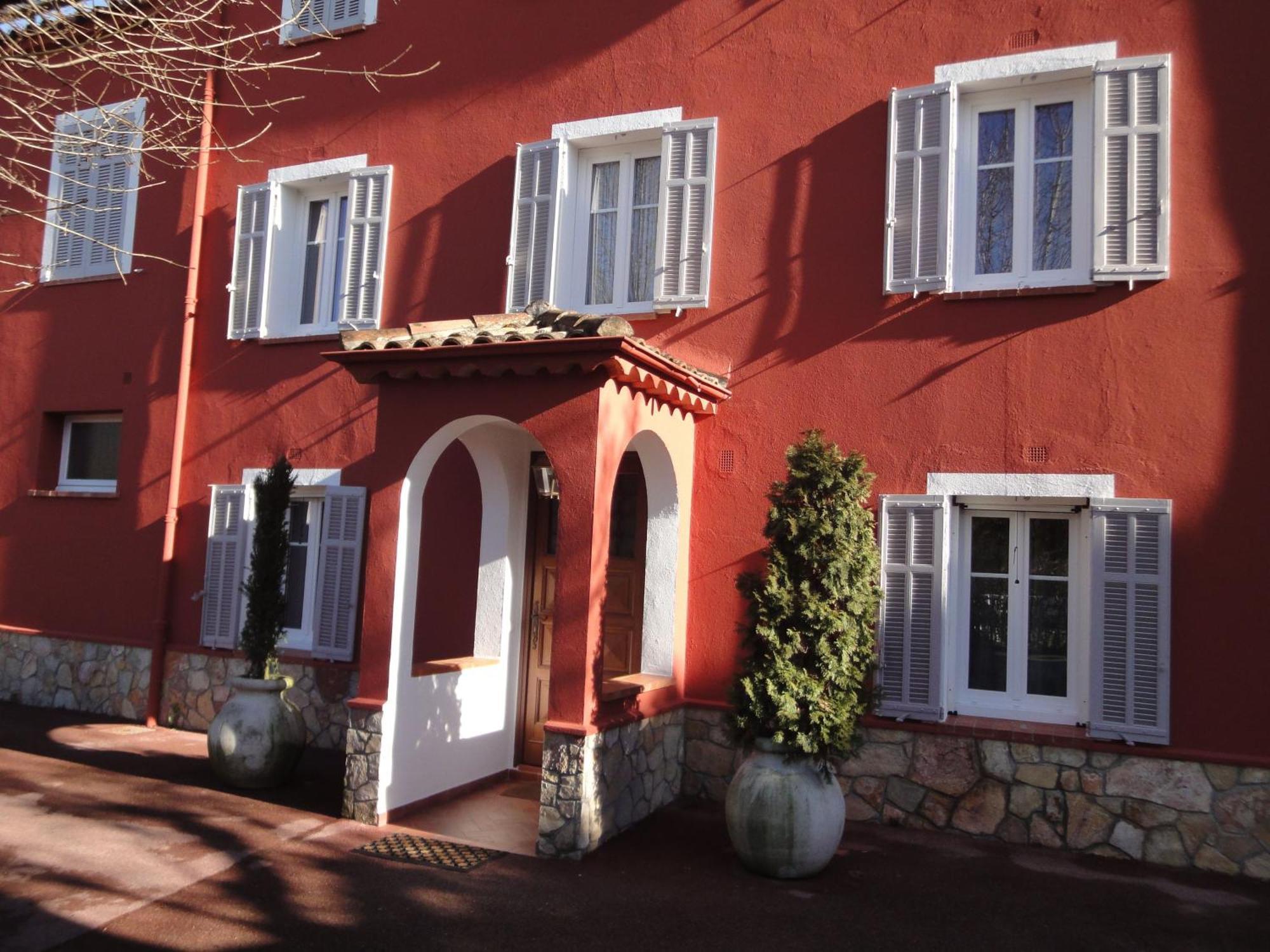 Hotel Du Bosquet Pegomas Luaran gambar