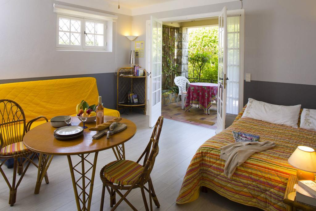 Hotel Du Bosquet Pegomas Luaran gambar