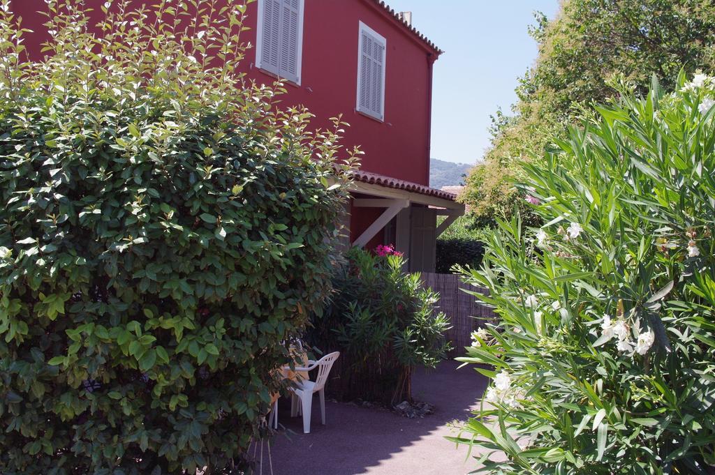 Hotel Du Bosquet Pegomas Luaran gambar