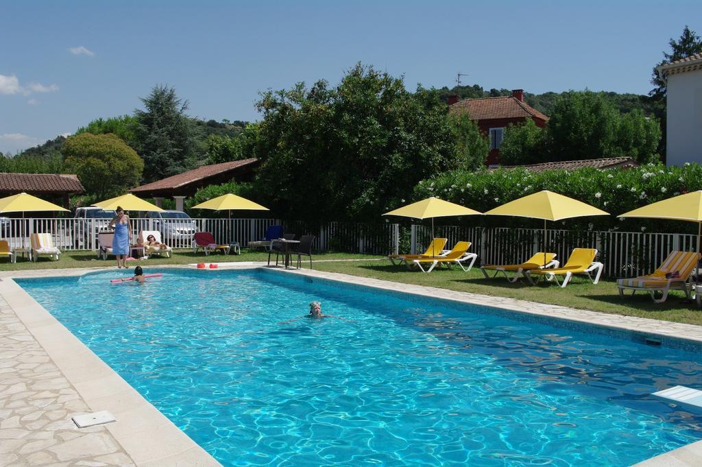 Hotel Du Bosquet Pegomas Luaran gambar