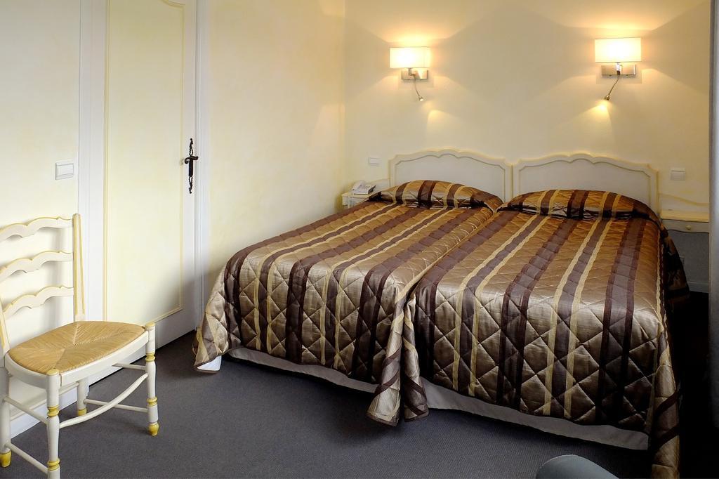 Hotel Du Bosquet Pegomas Luaran gambar